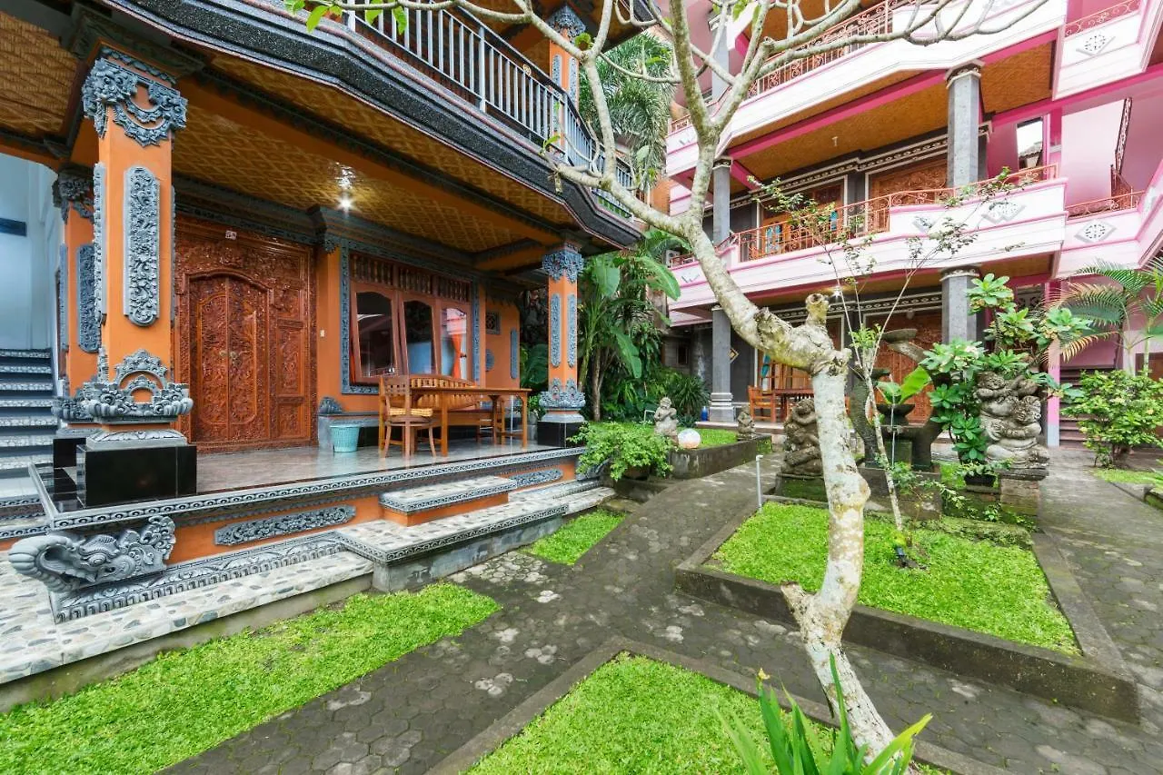 Hotel Sayong House Ubud 2*,